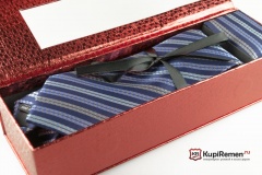 Мужской  синий галстук ARISTOKRAT с нагрудным платком в коробке