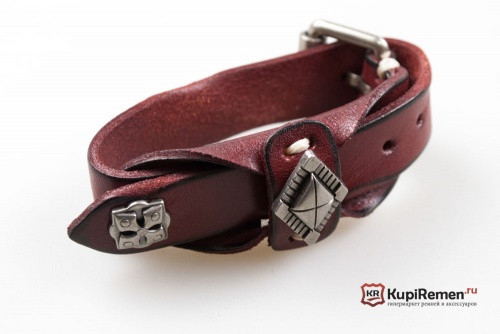 Кожаный браслет с клёпками - kupiremen.ru