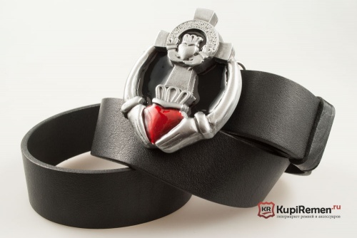 Кожаный ремень с пряжкой "Крест с сердцем" - kupiremen.ru