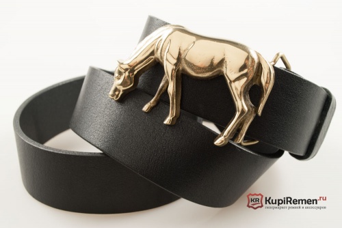 Кожаный ремень с пряжкой "HORSE GRAZING" (Пасущаяся лошадь) 3D - kupiremen.ru