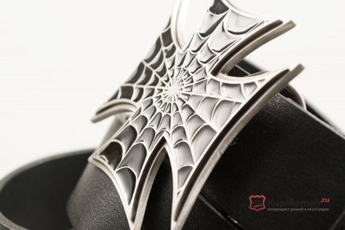Кожаный ремень с пряжкой "WEB CROSS - BLACK" (Крест с паутиной) - kupiremen.ru
