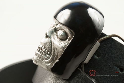 Кожаный ремень с пряжкой "SKULL IN A HELMET" (Череп в шлеме) 3D - kupiremen.ru