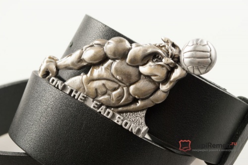 Кожаный ремень с пряжкой "Бульдог с мячом" 3D - kupiremen.ru
