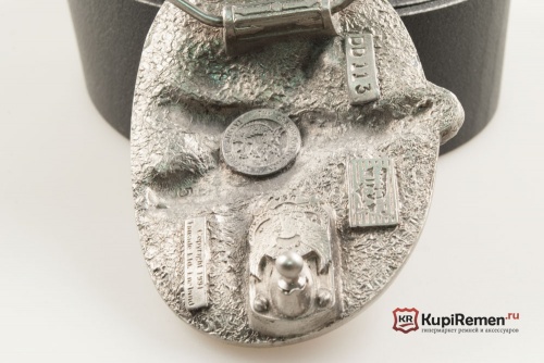 Кожаный ремень с пряжкой "FREE AND EASY" 3D - kupiremen.ru