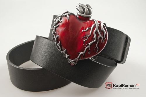 Кожаный ремень с пряжкой "HEART AND BARBED WIRE" (Сердце и колючая проволока) 3D - kupiremen.ru