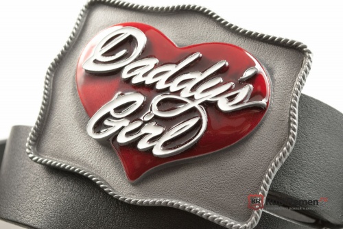 Кожаный ремень с пряжкой "DADDY'S GIRL" (Папина дочка) 3D - kupiremen.ru