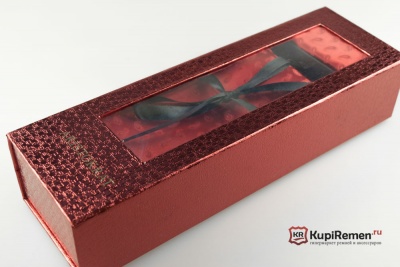 Мужской галстук красного цвета ARISTOKRAT с нагрудным платком в коробке - kupiremen.ru