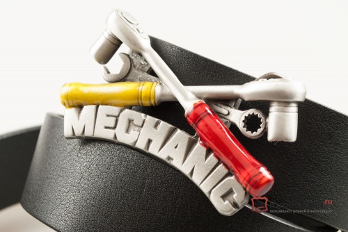 Кожаный ремень с пряжкой "MECHANIC" (Инструменты механика) - kupiremen.ru
