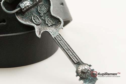 Кожаный ремень с пряжкой "GUITAR - PINK" Электрогитара - фуксия" 3D - kupiremen.ru