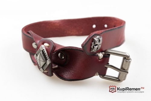 Кожаный браслет с клёпками - kupiremen.ru