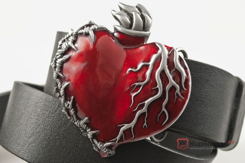 Кожаный ремень с пряжкой "HEART AND BARBED WIRE" (Сердце и колючая проволока) 3D - kupiremen.ru