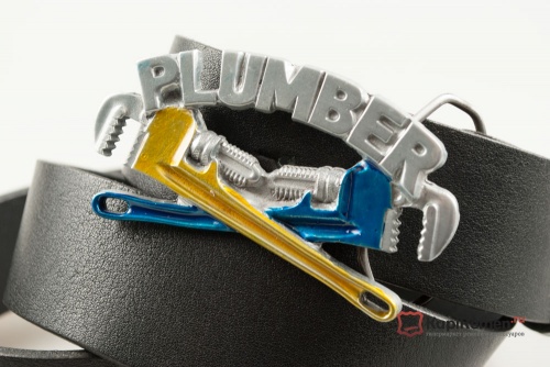 Кожаный ремень с пряжкой "Plumber" (Сантиехник) - kupiremen.ru
