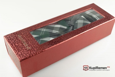 Мужской чёрный галстук в клетку ARISTOKRAT с нагрудным платком в коробке - kupiremen.ru