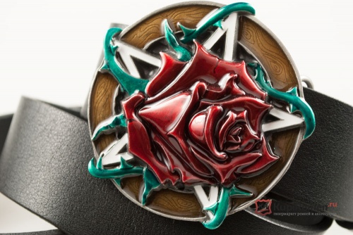 Кожаный ремень с пряжкой "PENTAGRAM & ROSE RED" (Красная роза с пентограммой) - kupiremen.ru