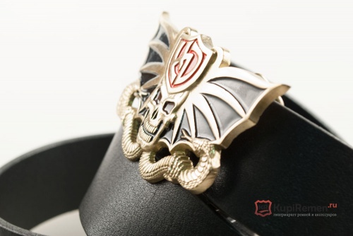 Кожаный ремень с пряжкой "SKULL AND COBRA" (Череп с коброй) 3D - kupiremen.ru